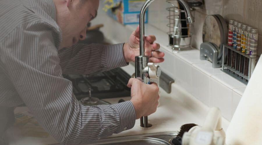 Professional Tankless Water Heater Installation in Dodge City, KS